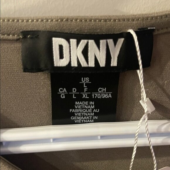 DKNY Women's Short Sleeve Top in Army Green - Picture 2 of 3